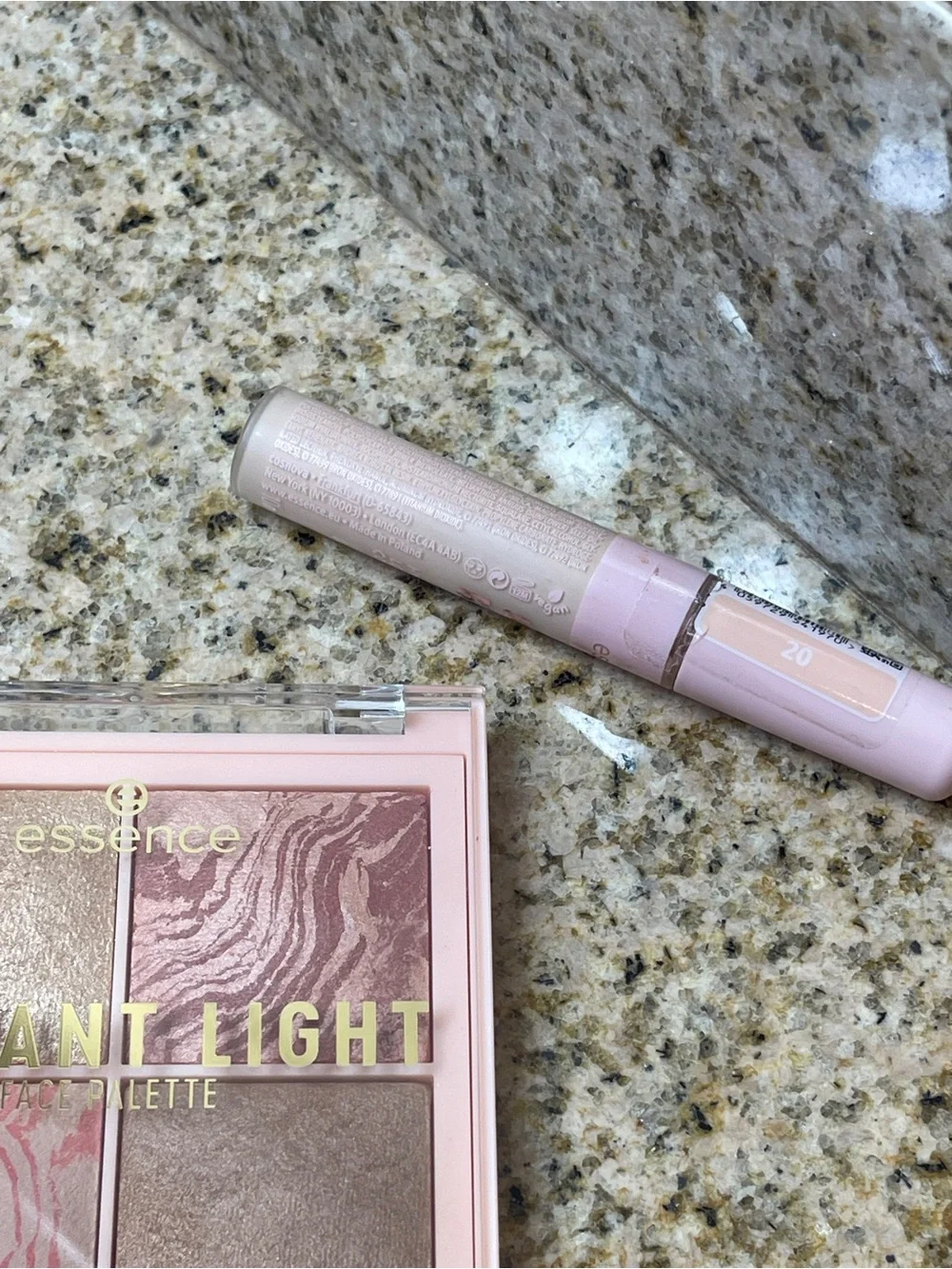 Essence Radiant Light Face Palette & Silky Blur Concealer Bronzer Highlighter